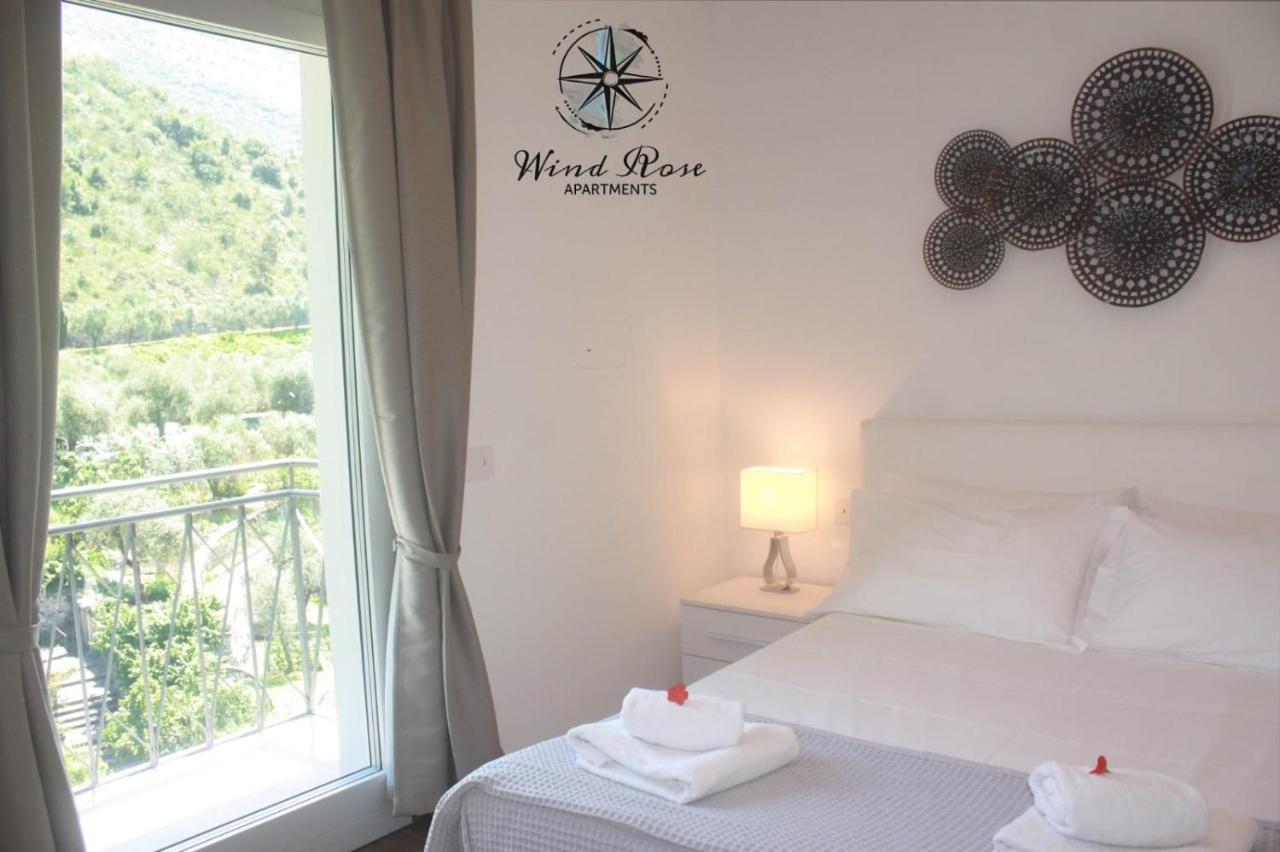 Wind Rose Apartments 2 Torbole Sul Garda Exterior photo